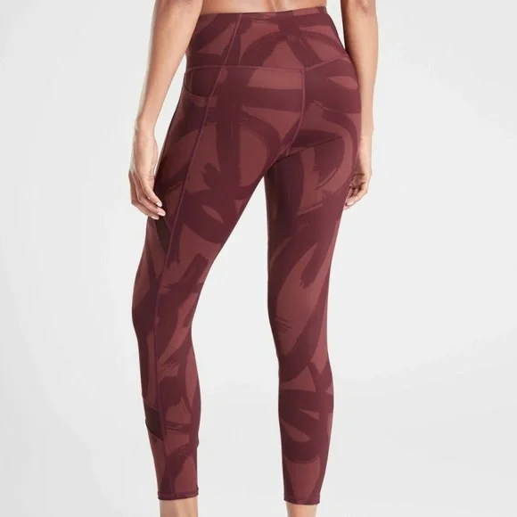 Athleta Tenacity 7/8 Tight in Powerlift - Picture 4 of 11